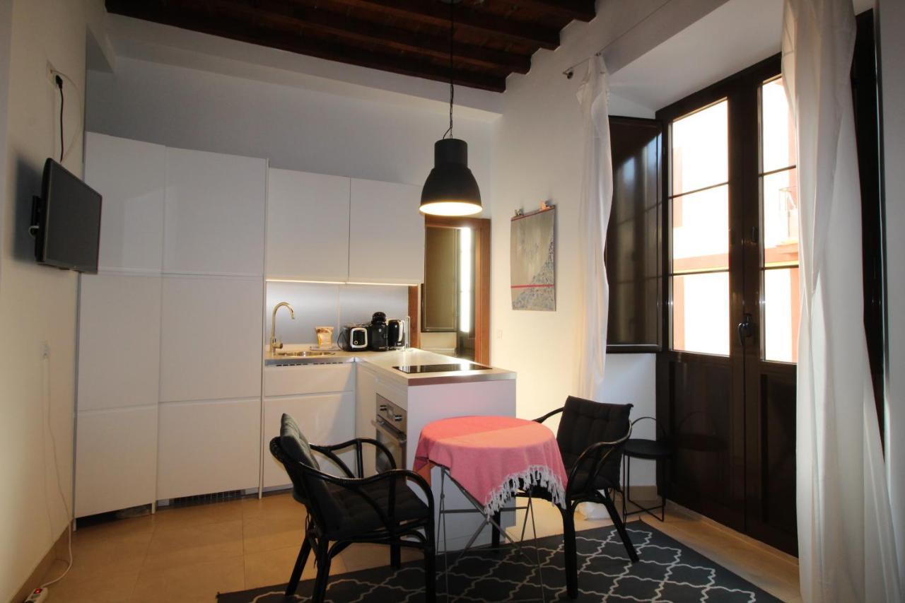 Del Parque Flats Alvarez Suite Malaga Exterior photo