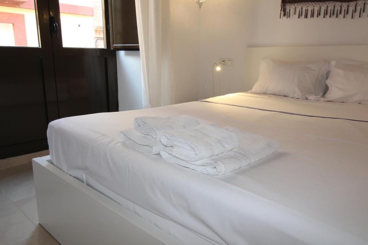 Del Parque Flats Alvarez Suite Malaga Exterior photo