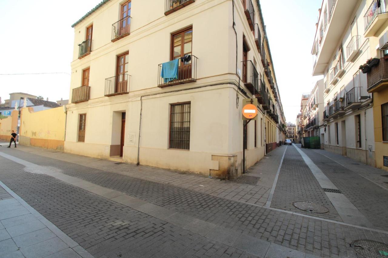 Del Parque Flats Alvarez Suite Malaga Exterior photo