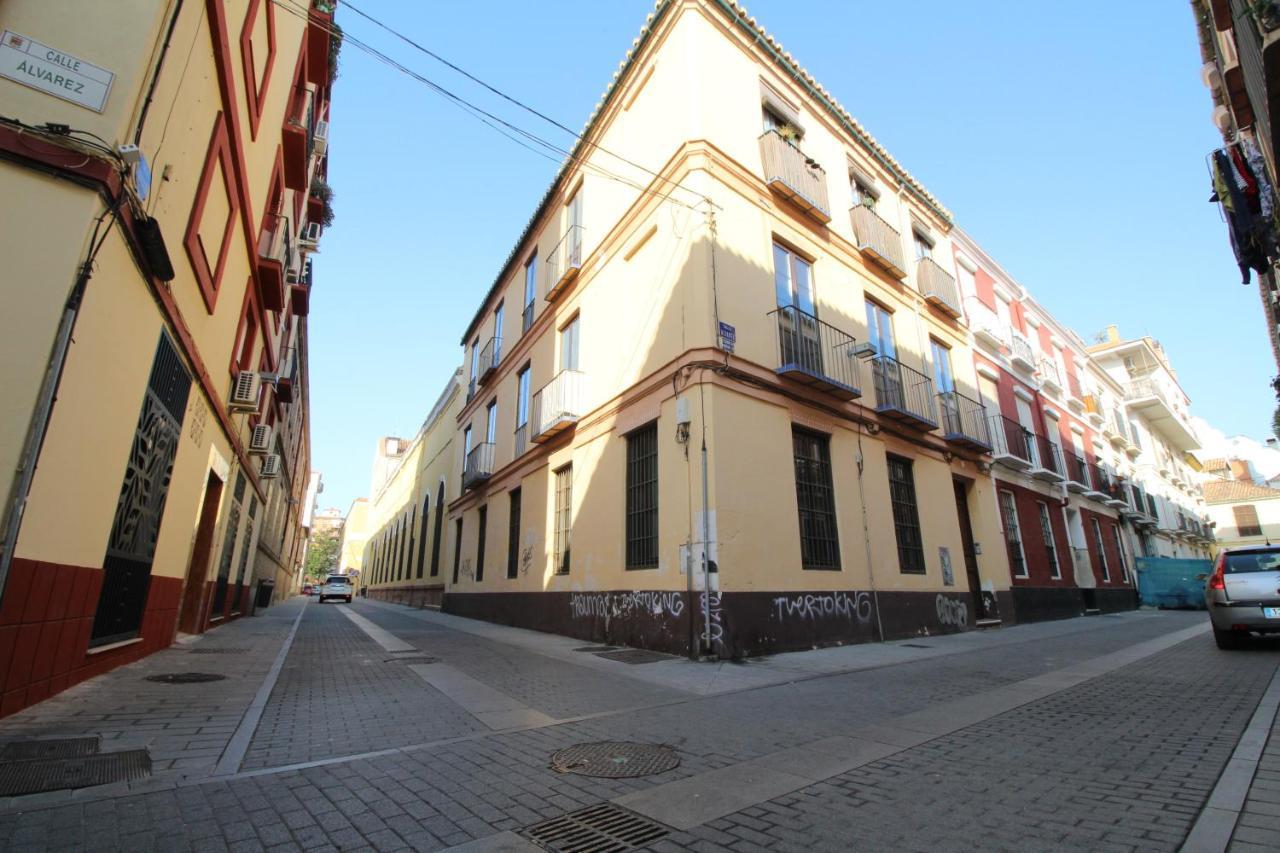 Del Parque Flats Alvarez Suite Malaga Exterior photo