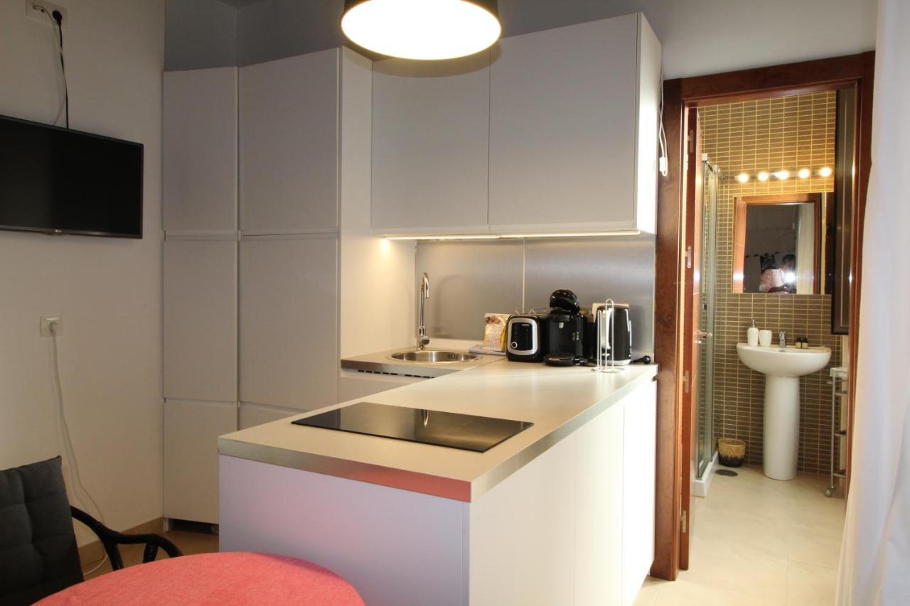 Del Parque Flats Alvarez Suite Malaga Exterior photo